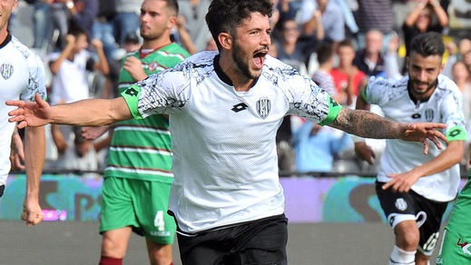 Inter, Mancini studia: per Sensi è già asta