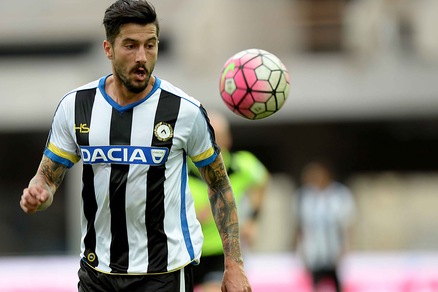 Calciomercato Benevento tra Kone, Hallfredsson e Crisetig