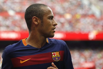 Padre Neymar: «Barça ha rifiutato 175 mln dallo United»