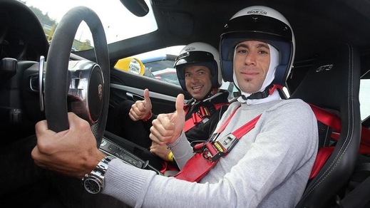 Porsche, Nibali scende in pista su una GT3