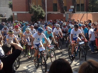 Festa in Sardegna per Aru