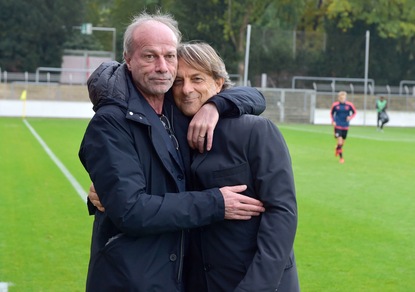 Youth League Roma, che abbraccio tra Sabatini e De Rossi