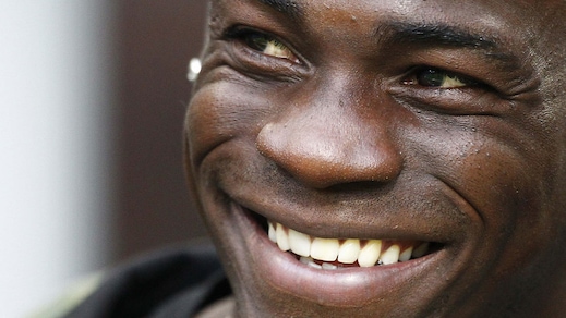 Anche Balotelli al fianco di Valentino Rossi