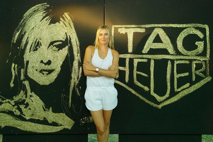 Maria Sharapova diventa un'opera d'arte a Singapore