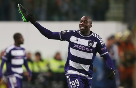 Risultati Europa League: pari Liverpool, Okaka trascina l'Anderlecht