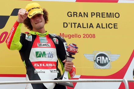 MotoGp Sepang, Paolo Simoncelli: “Marco è vivo”