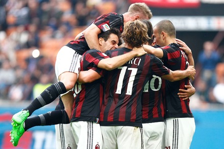 Milan-Sassuolo 2-1, ma quanta fatica per Mihajlovic: decidono Bacca e Luiz Adriano