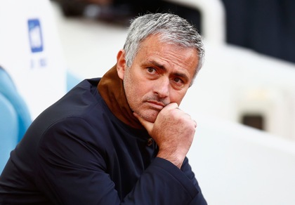 Chelsea, Mourinho respinge le critiche: «I giocatori stanno con me»