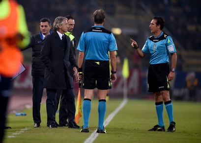 Furia Mancini sugli arbitri: «Somari»