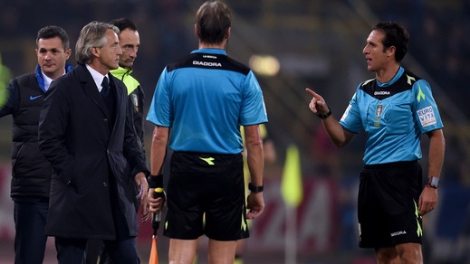 Furia Mancini sugli arbitri: «Somari»