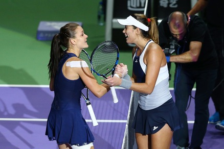 Wta Finals, Muguruza ko: Radwanska prima finalista