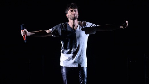 X Factor 9: Giosada avanza, resistono gli Urban Strangers