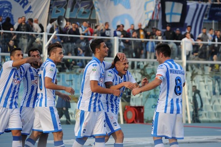 Serie B, guarda tutti i gol dell'11ª giornata. Pescara show, Crotone protesta