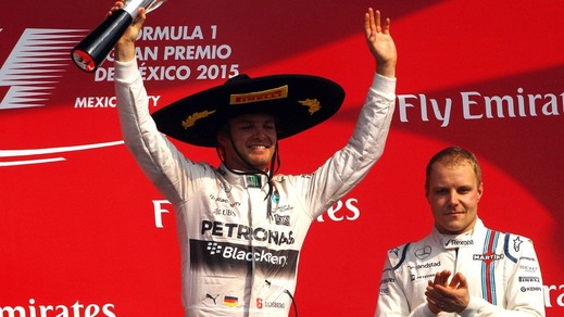 Rosberg, festa con sombrero sul podio in Messico
