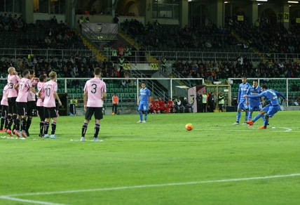 Palermo-Empoli 0-1, decide una magia di Saponara