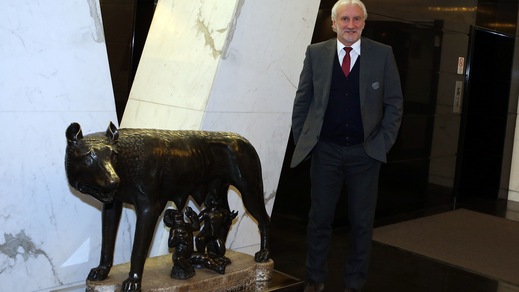 Voeller: «Roma, chi perde oggi è fuori. Dzeko farà molti gol»