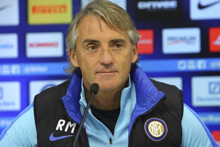 Serie A Inter, Mancini: «Non siamo la squadra più forte. Pirlo? Tutto può accadere»