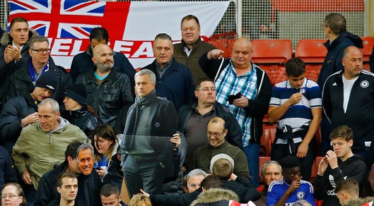 Mourinho squalificato? In tribuna c'è il cartonato