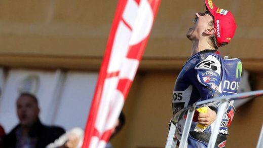 MotoGp Yamaha, Lorenzo: «Emozione incredibile, dalle Honda un piccolo aiuto»