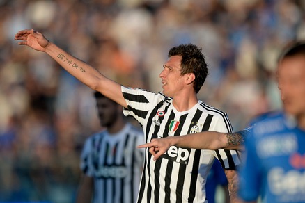 Pagelle Juventus: scatto Cuadrado, Mandzukic al top, pressing Pogba
