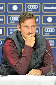 Roma, Totti si allena e poi derby in famiglia