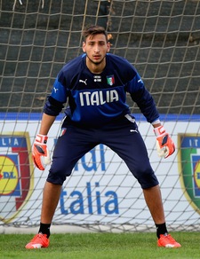 Critiche ad Allegri e Conte: Donnarumma spiazzato dai social network