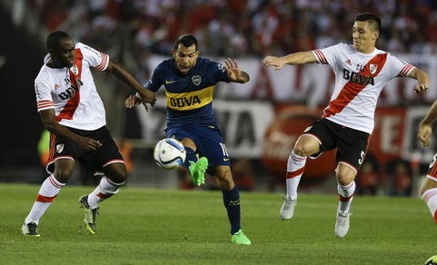 Calciomercato Fiorentina, Balanta o Lisandro la mossa per volare