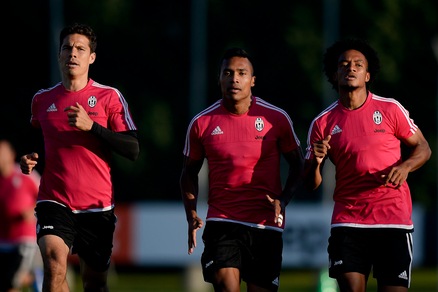 Juventus, in campo a Vinovo senza i Nazionali