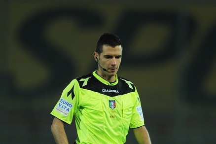 Serie B, Como-Cagliari a Saia. Ghersini per Ascoli-Bari