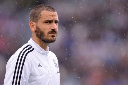 Attentati Parigi, Bonucci: «Maledico chi fa questa guerra»