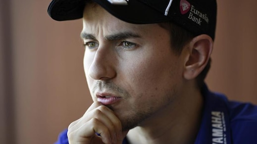 MotoGp: su Sky alle 19.00 speciale Lorenzo-Ducati