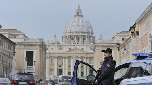 Allarme Fbi su San Pietro, Duomo e Scala. Innalzate misure