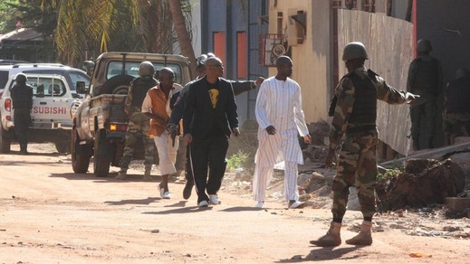 Terrorismo in Mali: spari in hotel, 27 morti