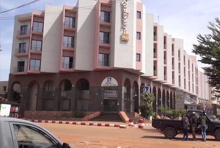 Mali, ecco le immagini dell'hotel preso d'assalto