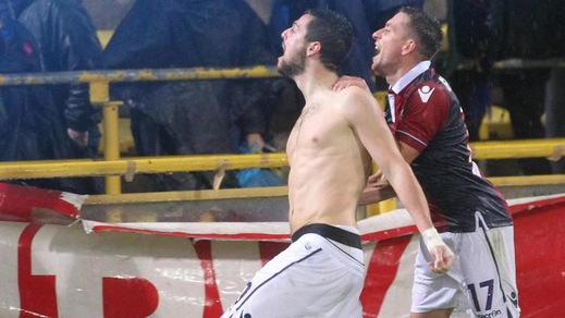 Bologna-Roma 2-2, Destro beffa i giallorossi ed esulta così