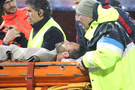 Bologna-Roma, Maietta cade in area: fuori in barella