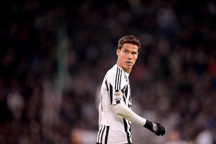 Juventus, si ferma Hernanes: stop di 3 settimane
