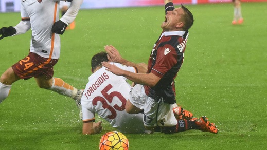 Bologna-Roma, la moviola: Mounier, era gol. Diawara è da rigore