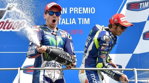 MotoGp Yamaha, Lorenzo: «Con Valentino Rossi le cose torneranno a posto»