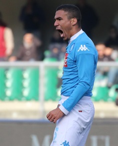 Calciomercato, l'agente di Allan: «Inghilterra? Prima chiederei un aumento al Napoli»