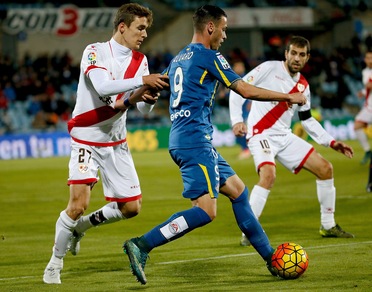 Liga, Getafe-Rayo Vallecano 1-1: fa tutto Jozabed