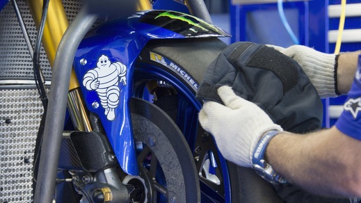 MotoGp, nuovo test per la Michelin