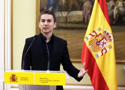 Jacobelli: Lorenzo senza pudore: «Valentino ha cambiato la realtà». Basta con le panzane