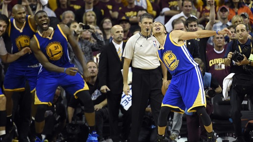 Basket, Nba: Golden State, quote da record