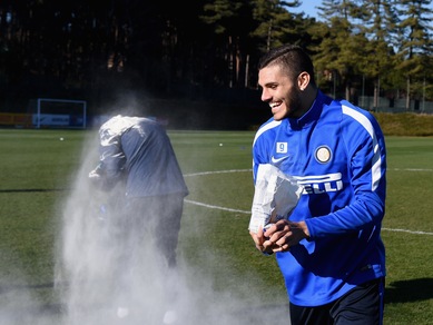 Serie A Inter: Mancini fa 51 anni, che scherzo da Icardi e compagni!