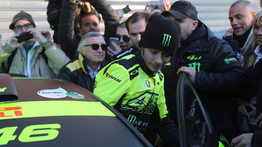 MotoGp, Valentino Rossi: «Il peggio è passato»