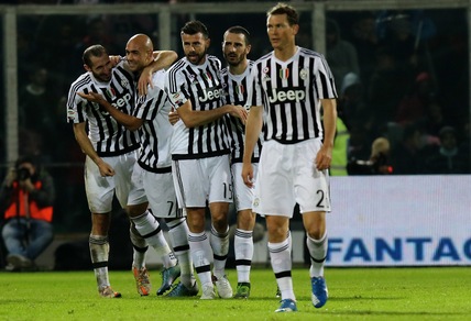 Palermo-Juventus, voti e pagelle dei bianconeri: Dybala inventa, Evra domina, Sturaro graffia