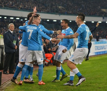 Serie A Napoli, ecco le pagelle: dirige Hamsik, Higuain il migliore