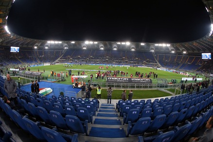 Lazio-Juventus, Olimpico semivuoto