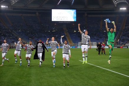 Juventus, le pagelle: Dybala, magie e pressing. Alex Sandro, che marcia